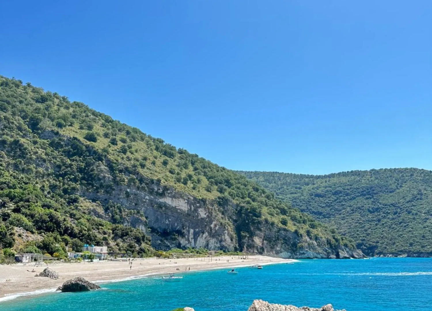 Boho Coastal Retreat Apartment Sarande 0*,
